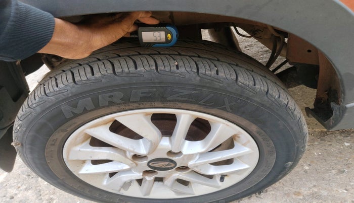 2016 Mahindra Kuv100 K8 D 5 STR, Diesel, Manual, 72,694 km, tyre