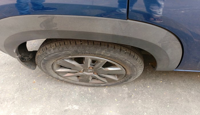 2020 Renault Kwid CLIMBER 1.0 (O), Petrol, Manual, 8,716 km, tyre