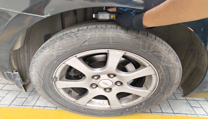 2011 Chevrolet Cruze LTZ AT, Diesel, Automatic, 72,340 km, tyre