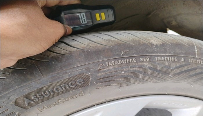 2021 Honda Amaze 1.5L I-DTEC VX CVT, Diesel, Automatic, 99,418 km, tyre