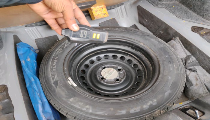 2021 Honda Amaze 1.5L I-DTEC VX CVT, Diesel, Automatic, 99,418 km, tyre