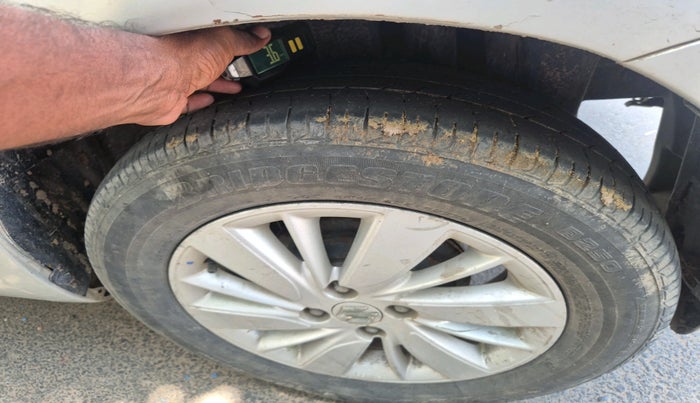 2015 Maruti Swift ZDI, Diesel, Manual, 80,826 km, tyre