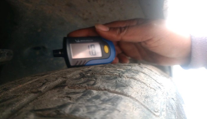 2012 Volkswagen Polo COMFORTLINE 1.2L, Diesel, Manual, 86,940 km, tyre