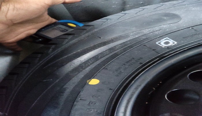 2021 Tata Tiago XZ PLUS PETROL, Petrol, Manual, 18,935 km, tyre