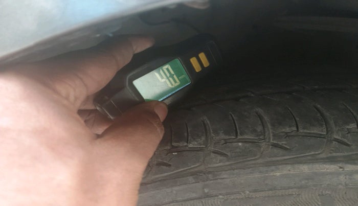 2017 Toyota Etios VX PLATINUM, Petrol, Manual, 32,372 km, tyre