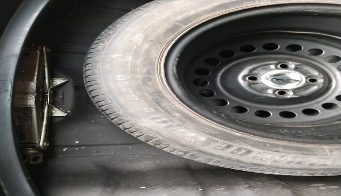 2011 Honda Jazz 1.2L I-VTEC X, Petrol, Manual, 73,773 km, tyre