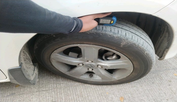 2011 Honda Jazz 1.2L I-VTEC X, Petrol, Manual, 73,773 km, tyre