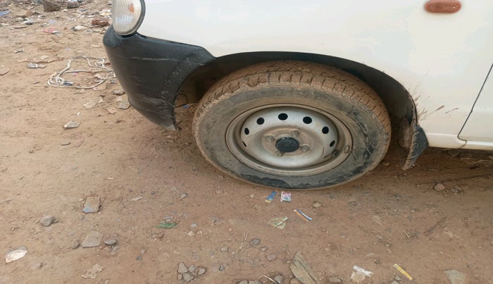 2011 Maruti Alto LXI, Petrol, Manual, 87,017 km, tyre