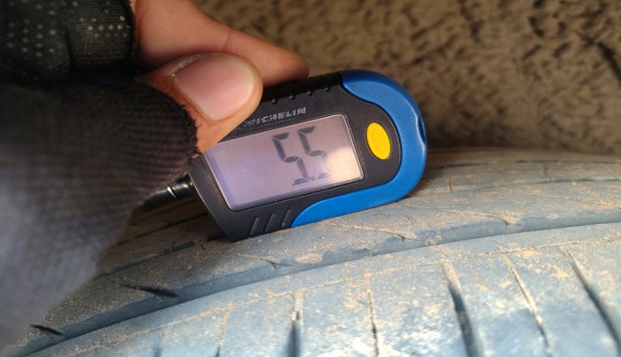 2014 Hyundai Verna FLUIDIC 1.4 CRDI CX, Diesel, Manual, 2,21,652 km, tyre