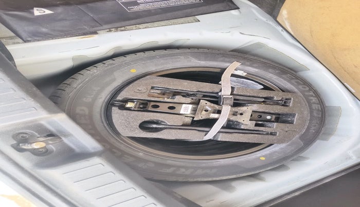 2023 Volkswagen TAIGUN GT PLUS 1.5 TSI DSG, Petrol, Automatic, 37,224 km, tyre