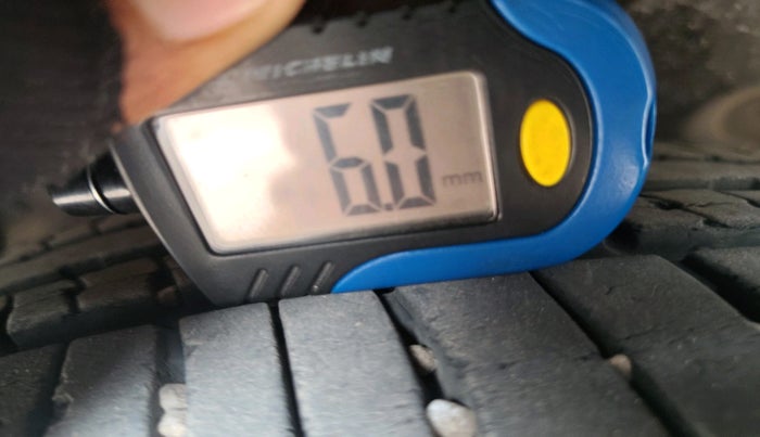 2022 Mahindra BOLERO NEO N 4, Diesel, Manual, 31,312 km, tyre