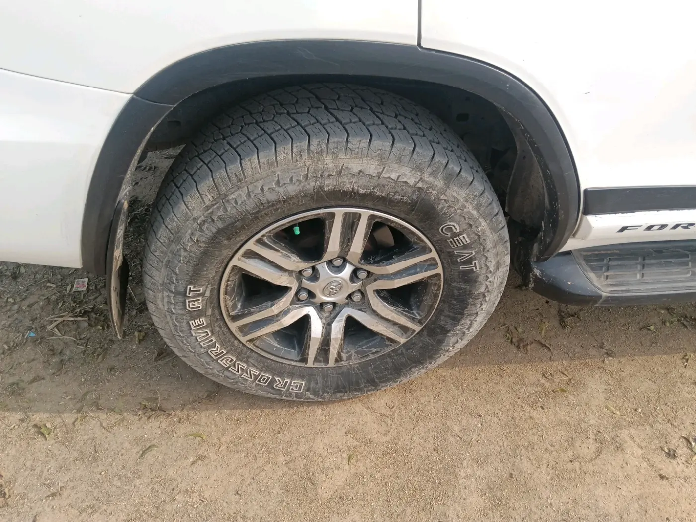 2018 Toyota Fortuner 2.8 4X2 MT, Diesel, Manual, 1,96,528 km, tyre