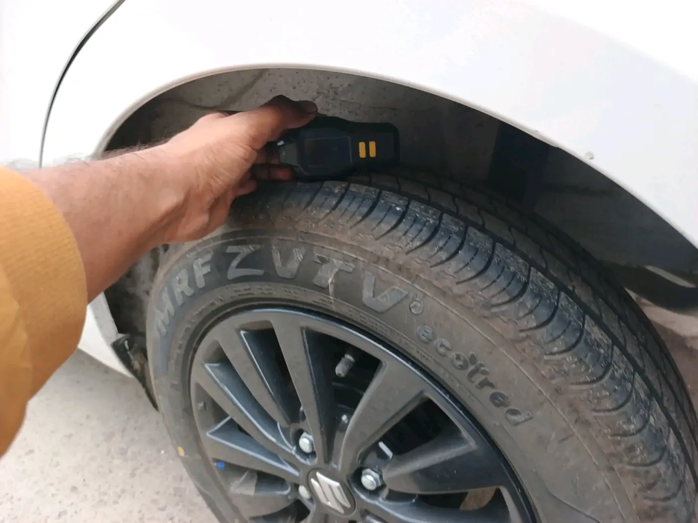 2025 Maruti New Wagon-R ZXI PLUS 1.2, Petrol, Manual, 2,979 km, tyre