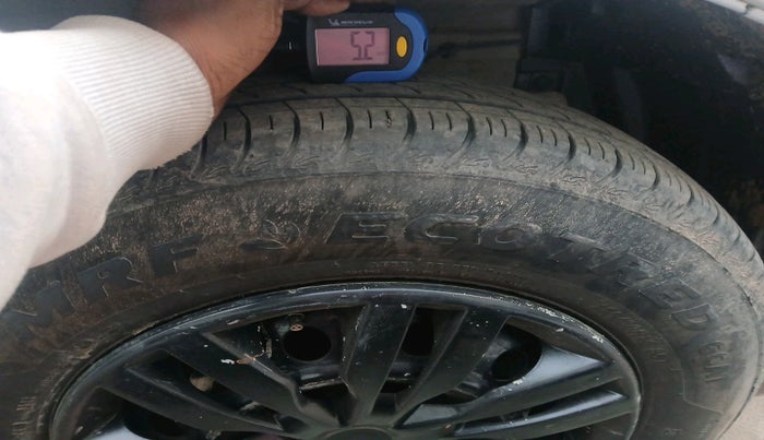 2017 Maruti Swift Dzire LDI, Diesel, Manual, 1,26,462 km, tyre