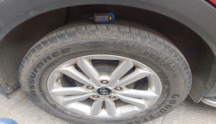 2015 Hyundai Creta SX PLUS 1.6 DIESEL, Diesel, Manual, 95,026 km, tyre