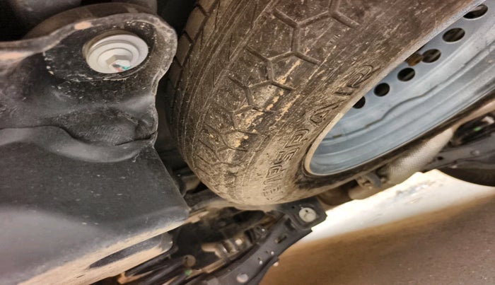 2025 Mahindra XUV700 MX Diesel MT 7 STR, Diesel, Manual, 15,250 km, tyre