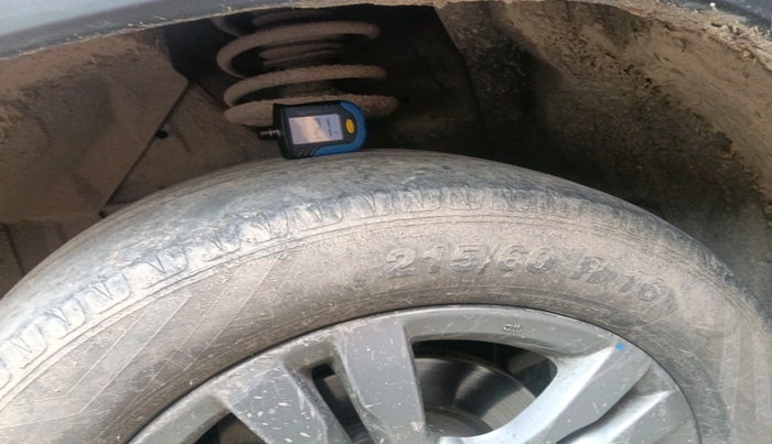 2016 Maruti Vitara Brezza ZDI PLUS DUAL TONE, Diesel, Manual, 1,78,019 km, tyre