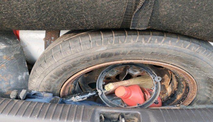 2013 Hyundai Santro Xing GL PLUS, Petrol, Manual, 1,14,412 km, tyre