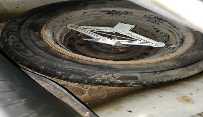 2015 Hyundai Elite i20 MAGNA 1.2, Petrol, Manual, 50,722 km, tyre