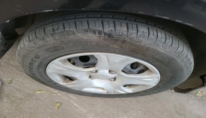 2017 Ford Ecosport AMBIENTE 1.5L PETROL, Petrol, Manual, 79,371 km, tyre