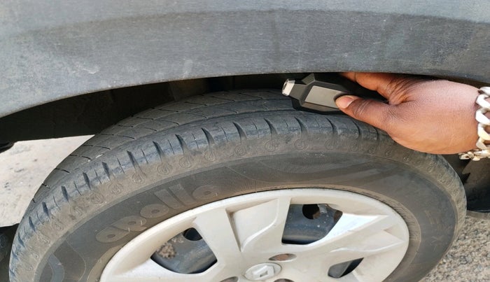 2021 Renault Kwid RXL, Petrol, Manual, 78,155 km, tyre