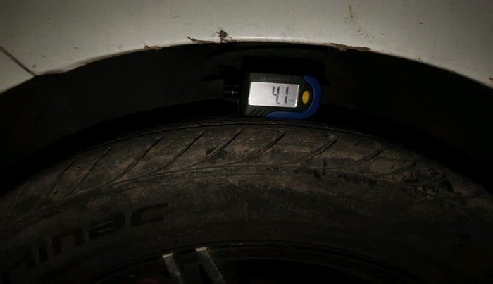 2012 Hyundai Santro Xing GLS, Petrol, Manual, 89,445 km, tyre