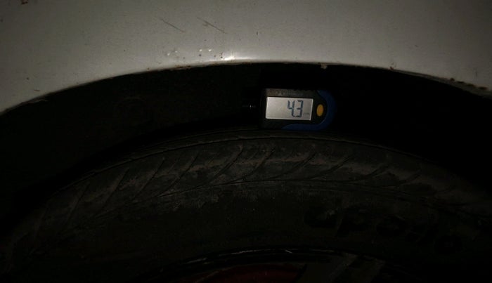 2012 Hyundai Santro Xing GLS, Petrol, Manual, 89,445 km, tyre