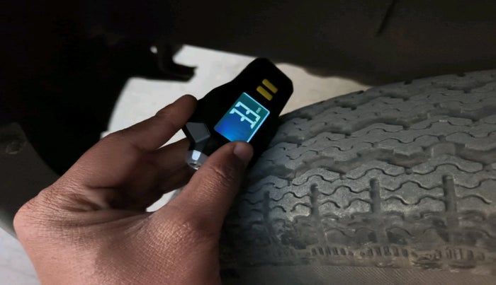 2023 Renault Kiger RXE MT, Petrol, Manual, 32,374 km, tyre