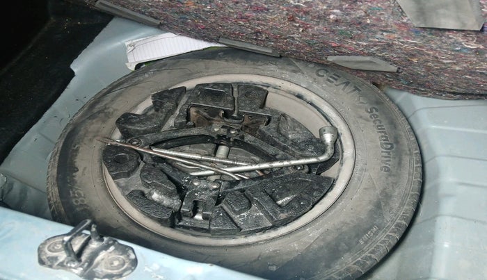 2022 Tata PUNCH ADVENTURE MT, Petrol, Manual, 41,245 km, tyre