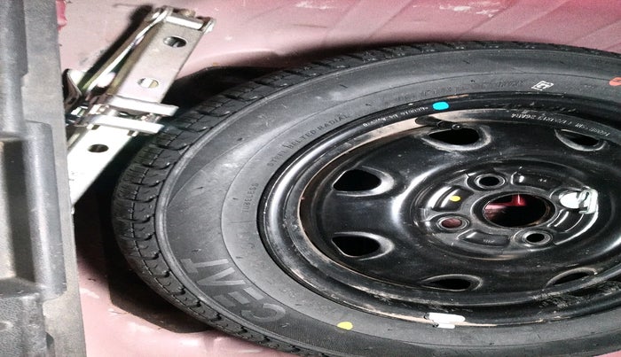 2016 Maruti Alto K10 VXI AMT, Petrol, Automatic, 43,031 km, tyre