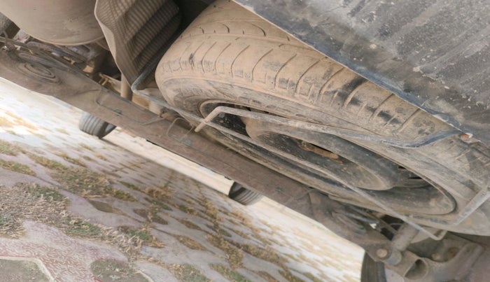 2017 Nissan Terrano XL (D), Diesel, Manual, 1,52,802 km, tyre