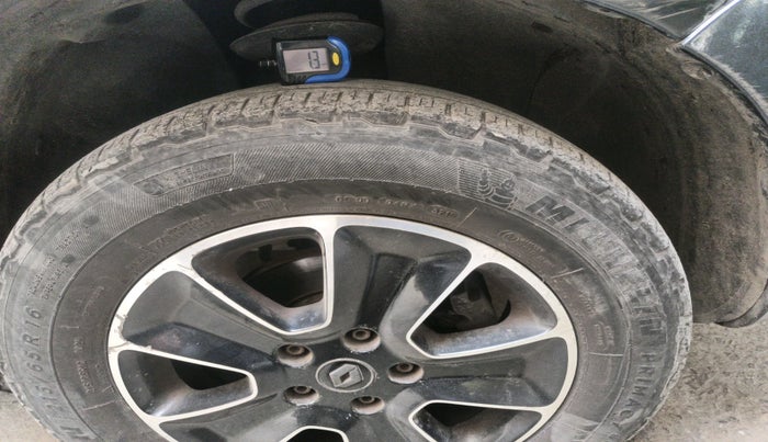 2016 Renault Duster 110 PS RXZ 4X2 AMT DIESEL, Diesel, Automatic, 1,30,615 km, tyre