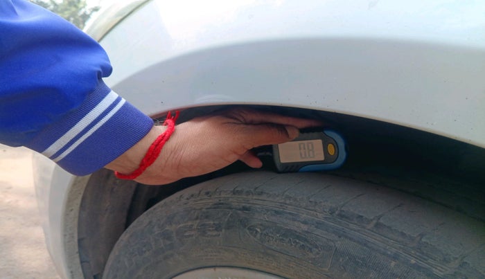 2021 Maruti Ciaz DELTA 1.5 SHVS MT PETROL, Petrol, Manual, 45,064 km, tyre