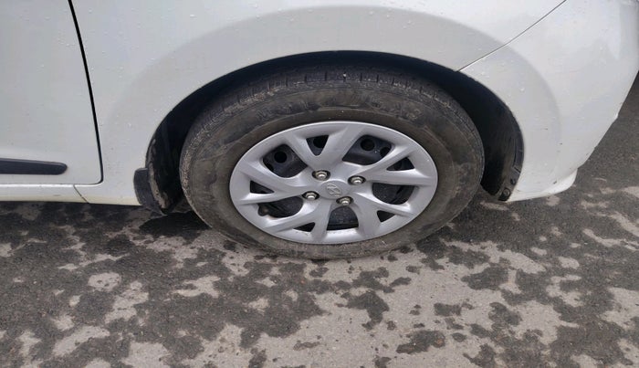 2019 Hyundai Grand i10 MAGNA 1.2 KAPPA VTVT, Petrol, Manual, 98,211 km, tyre