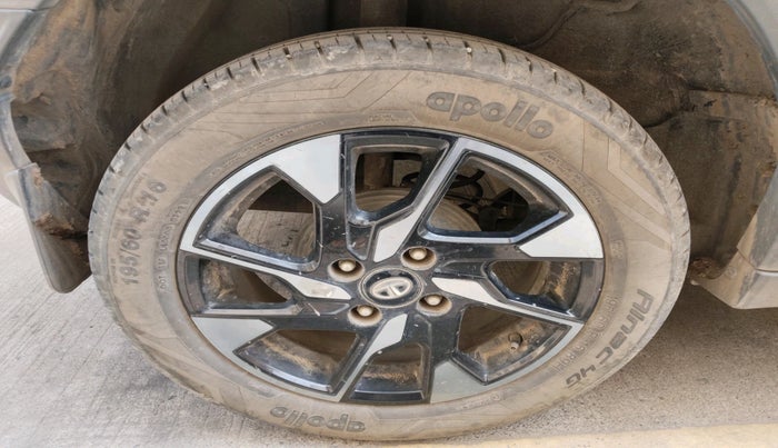 2022 Tata PUNCH CREATIVE 1.2 MT KAZIRANGA EDITION , Petrol, Manual, 17,148 km, tyre