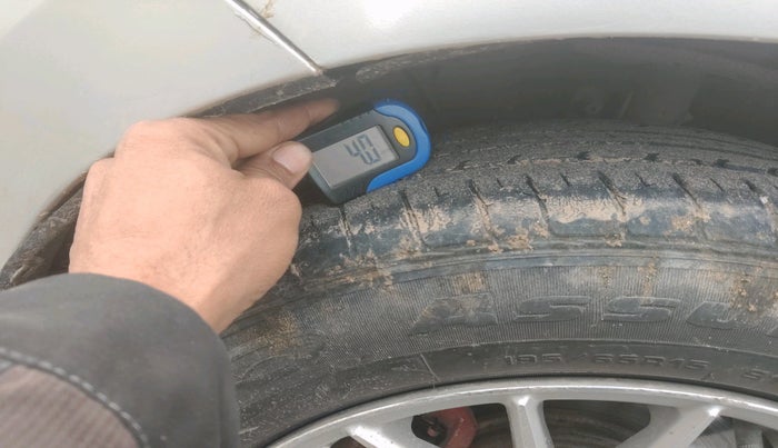 2019 Maruti Ertiga ZXI AT SHVS, Petrol, Automatic, 76,065 km, tyre