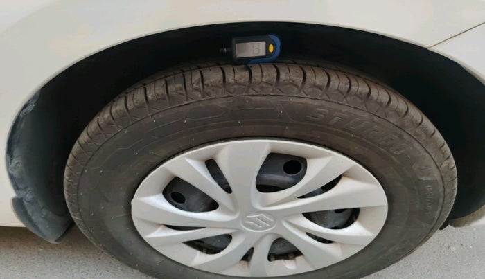 2018 Maruti Swift VXI, Petrol, Manual, 57,641 km, tyre