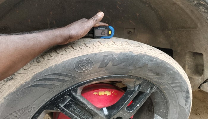 2020 Mahindra Thar LX HARD TOP 4WD MT, Diesel, Manual, 72,323 km, tyre