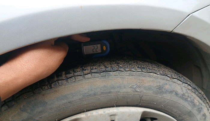 2014 Maruti Swift LXI, Petrol, Manual, 46,387 km, tyre