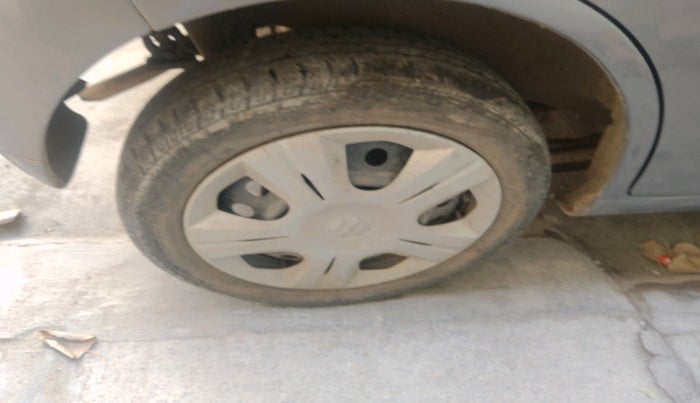 2017 Maruti Wagon R 1.0 VXI, Petrol, Manual, 45,784 km, tyre