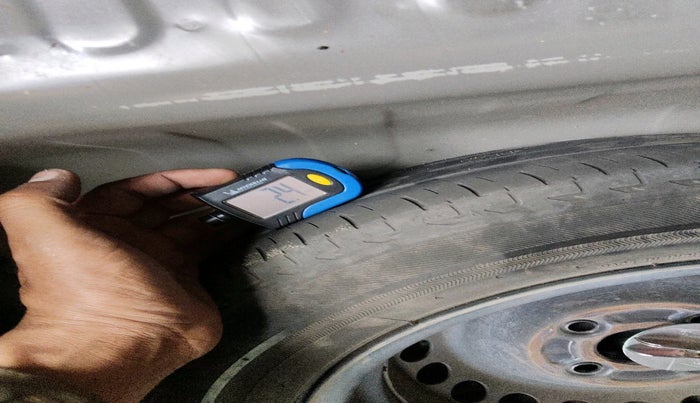 2021 Honda Amaze 1.2L I-VTEC S, Petrol, Manual, 1,10,372 km, tyre