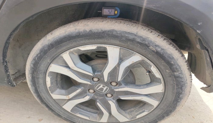 2017 Honda WR-V 1.2L I-VTEC VX MT, Petrol, Manual, 1,05,513 km, tyre