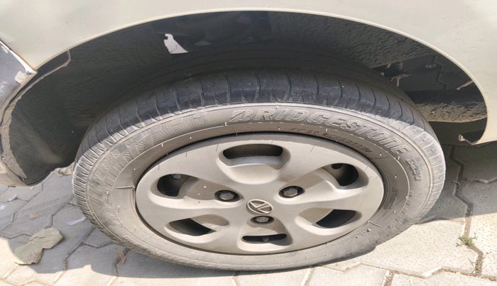 2014 Tata Nano TWIST XT, Petrol, Manual, 1,09,304 km, tyre