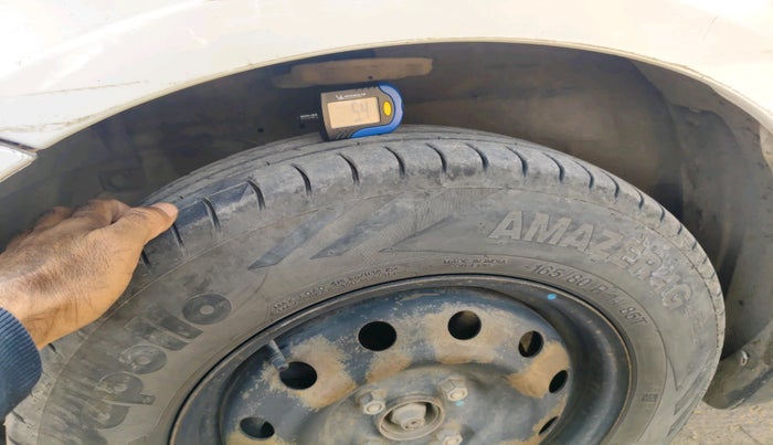 2015 Maruti Swift VDI, Diesel, Manual, 1,24,694 km, tyre