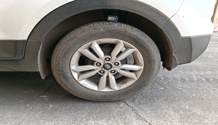 2016 Hyundai Creta SX PLUS 1.6 DIESEL, Diesel, Manual, 69,054 km, tyre