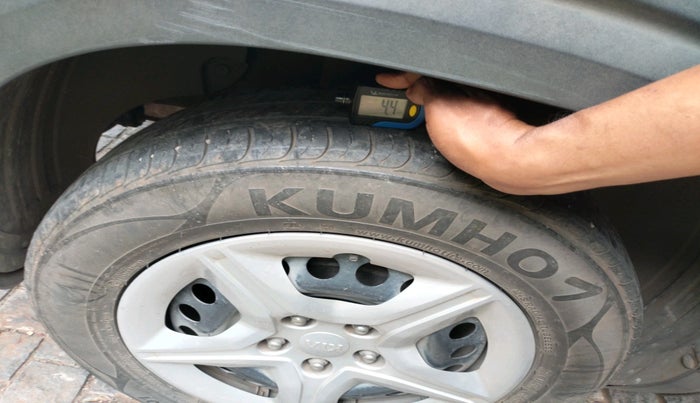 2020 KIA SELTOS HTK 1.5 PETROL, Petrol, Manual, 41,212 km, tyre