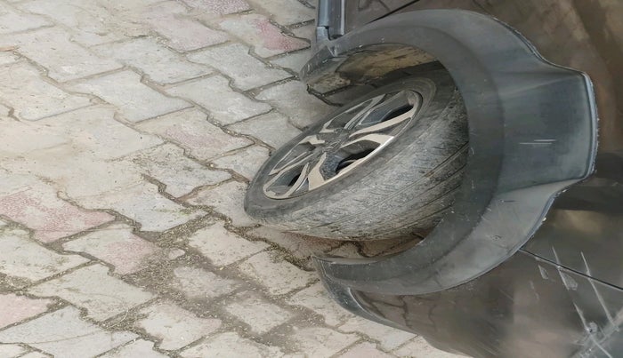 2018 Honda WR-V 1.5L I-DTEC VX MT, Diesel, Manual, 89,423 km, tyre