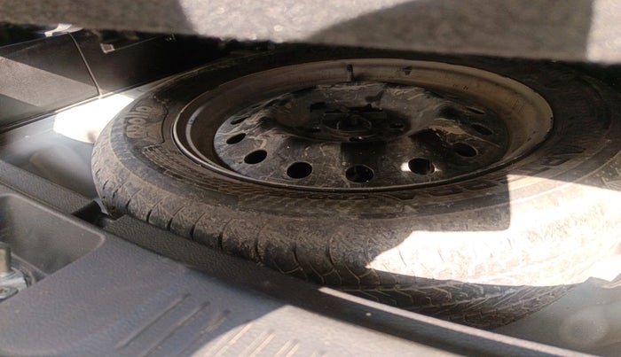 2023 Maruti Grand Vitara SIGMA SMART HYBRID, Petrol, Manual, 14,620 km, tyre