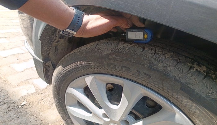 2023 Maruti Grand Vitara SIGMA SMART HYBRID, Petrol, Manual, 14,620 km, tyre