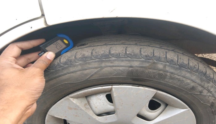 2018 Maruti Eeco 5 STR WITH A/C+HTR, Petrol, Manual, 1,20,349 km, tyre